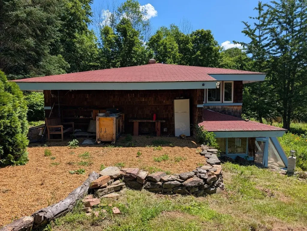 83 Lower Deerfield Road Northwood NH 03261