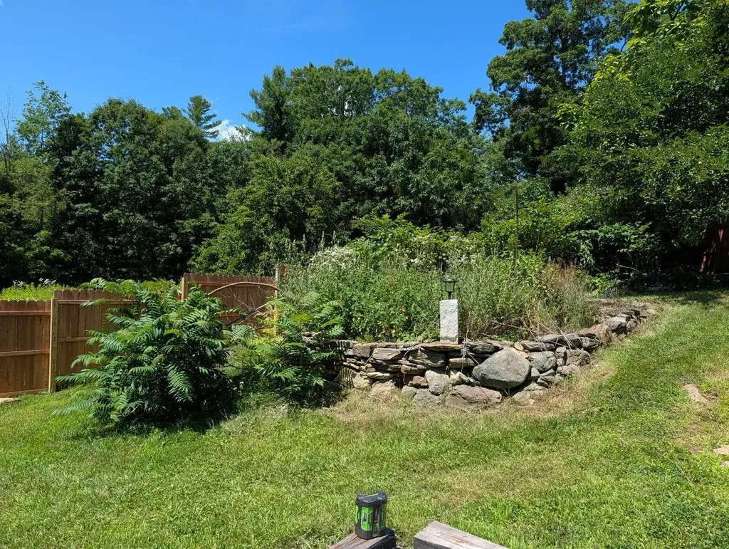 83 Lower Deerfield Road Northwood NH 03261
