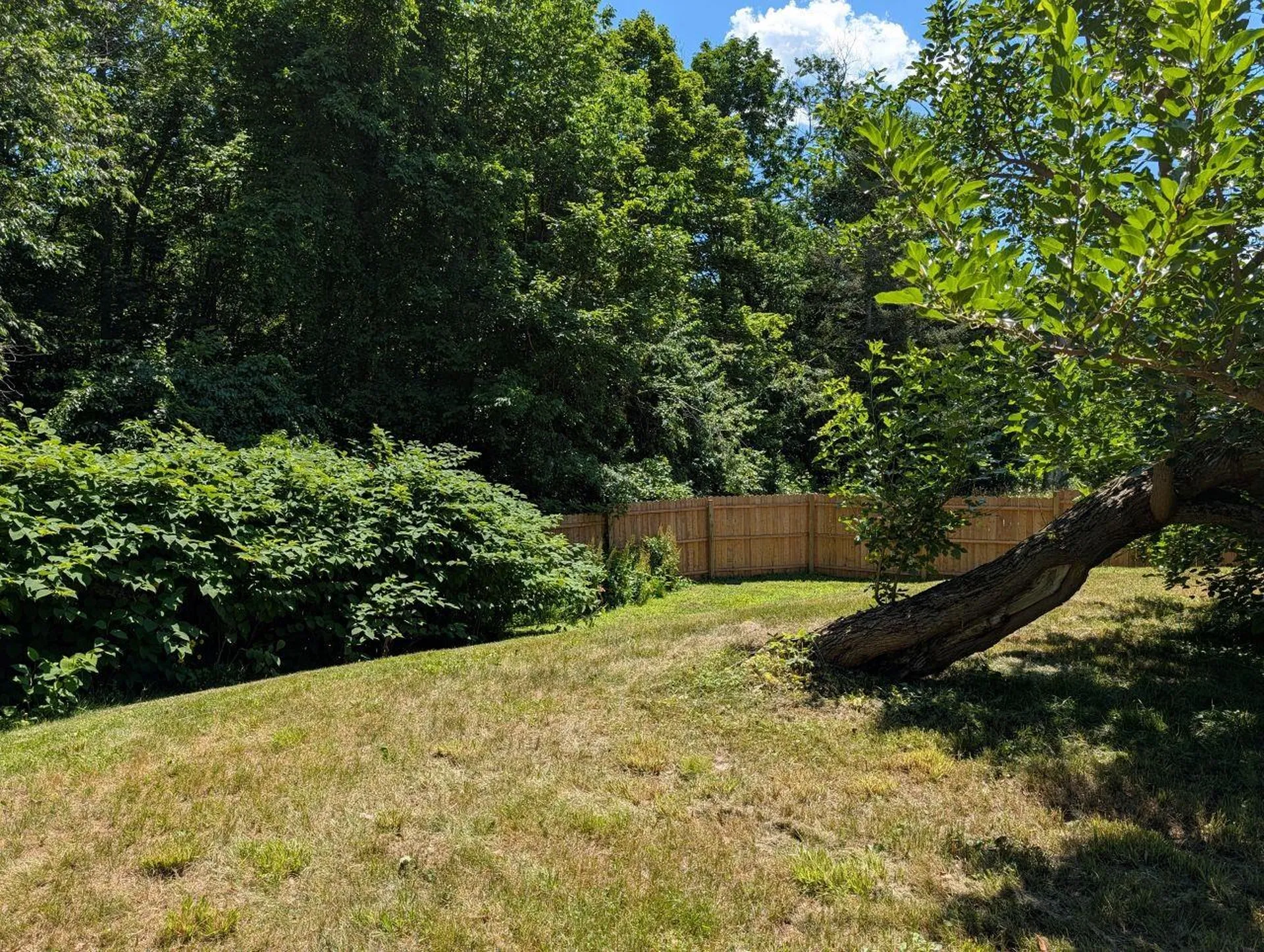 83 Lower Deerfield Road Northwood NH 03261