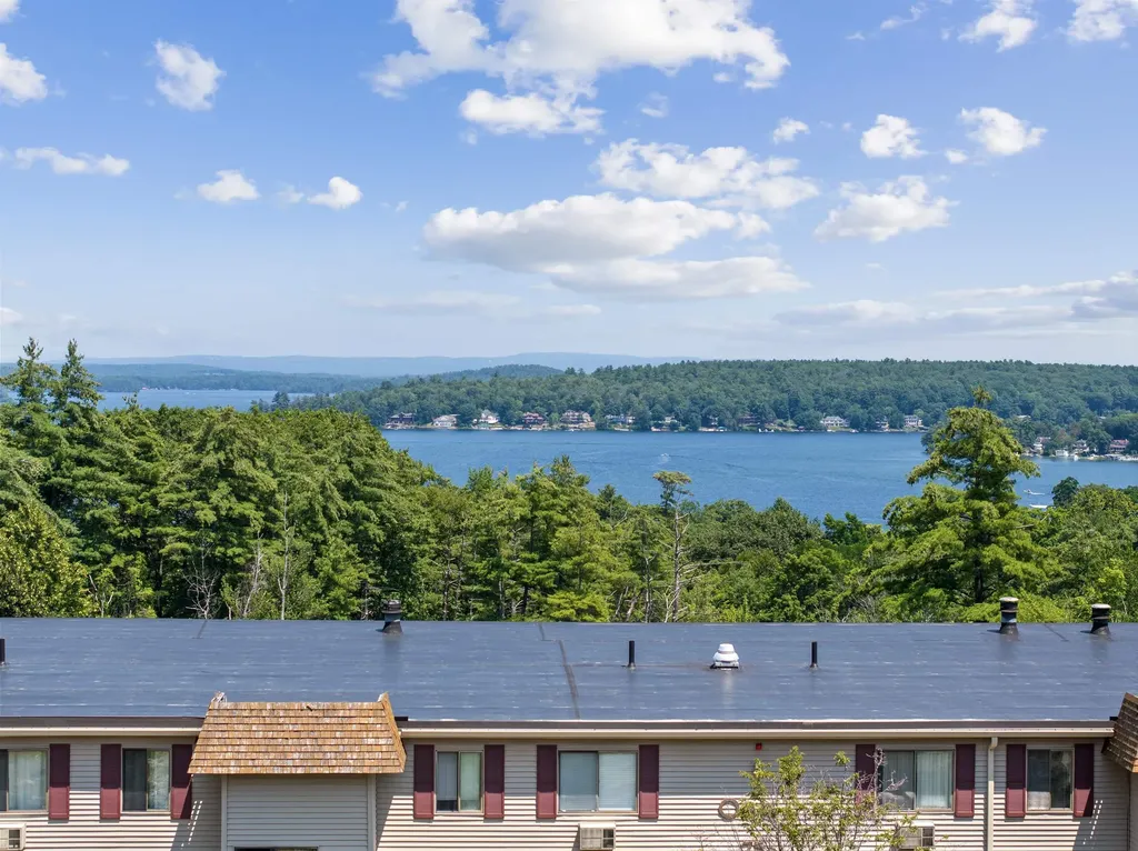 178 Treetop Circle Laconia NH 03246