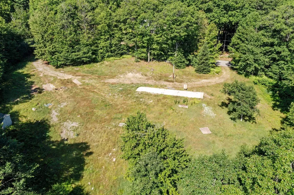 205 W Lake Road Fitzwilliam NH 03447
