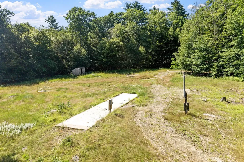 205 W Lake Road Fitzwilliam NH 03447