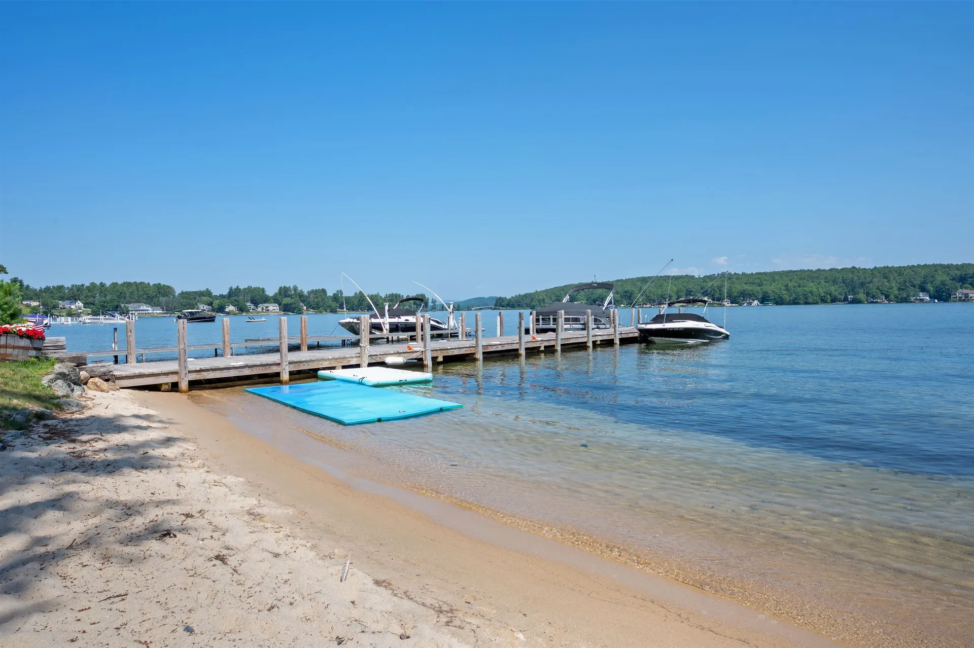 261 Dockham Shore Road Gilford NH 03249