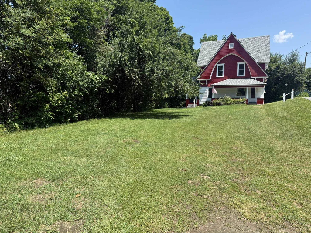 112 Terrace Hill Street Hardwick VT 05843