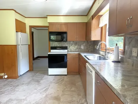 112 Terrace Hill Street Hardwick VT 05843