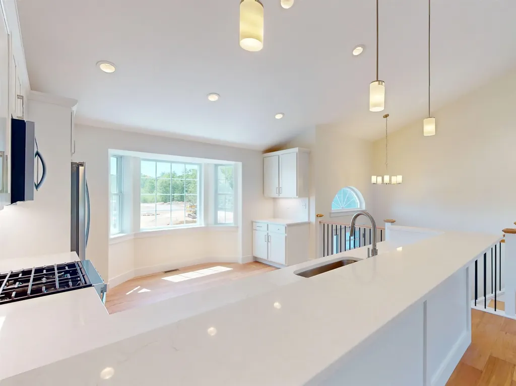 20 Shayna's Way Fremont NH 03044