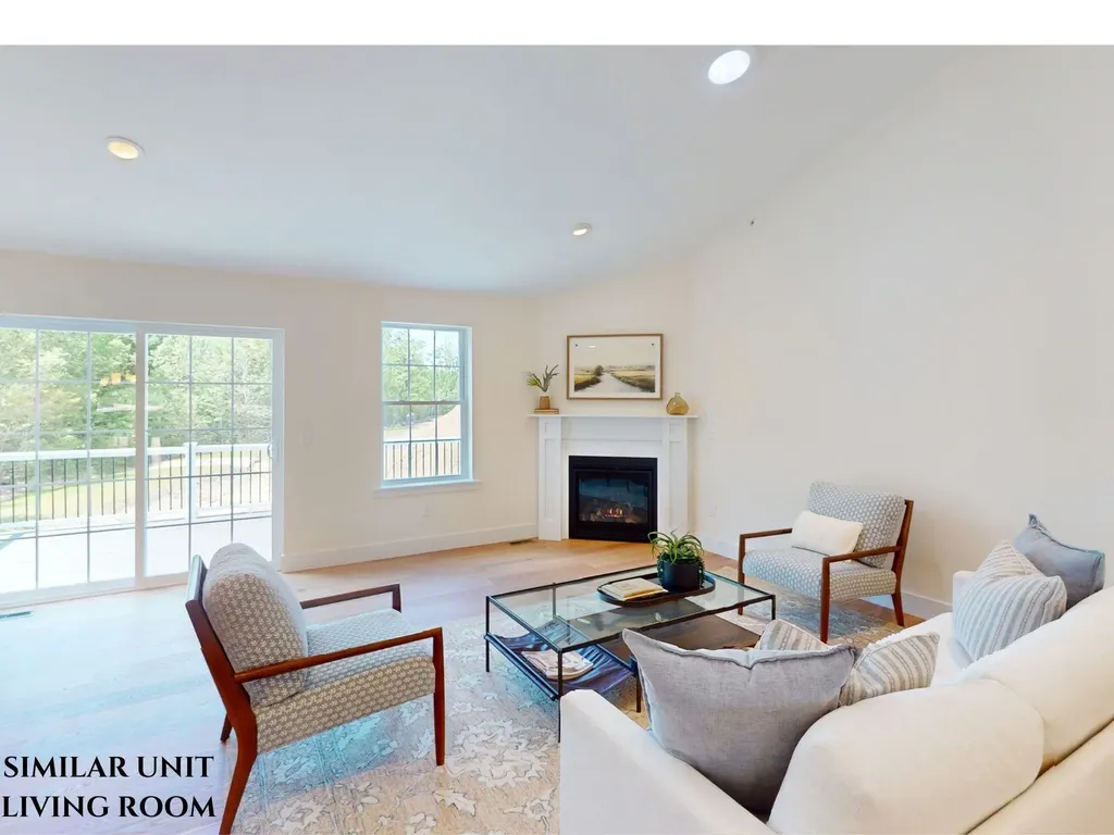 20 Shayna's Way Fremont NH 03044