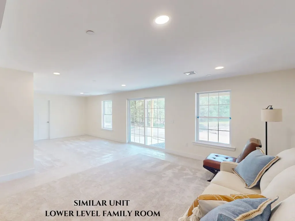 20 Shayna's Way Fremont NH 03044