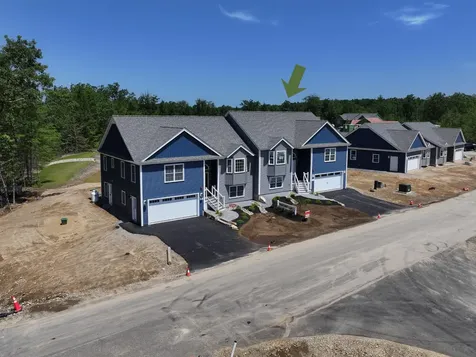 20 Shayna's Way Fremont NH 03044