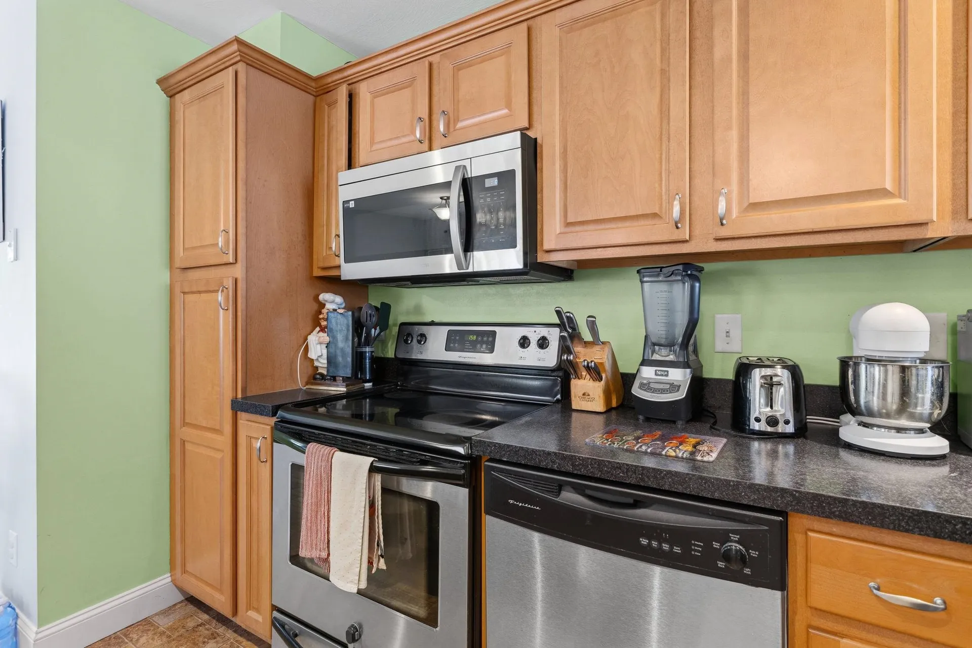 195 Silver Street Manchester NH 03103