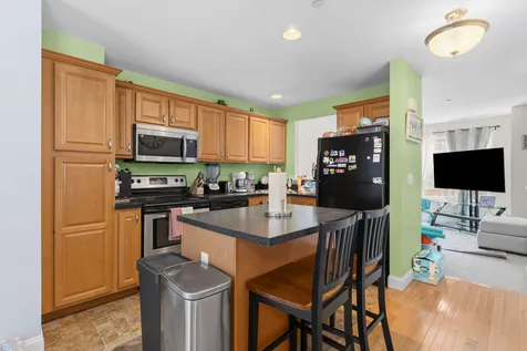 195 Silver Street Manchester NH 03103