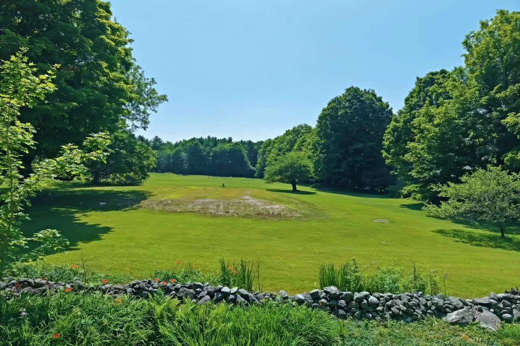 21 Trask Mountain Road Wolfeboro NH 03894