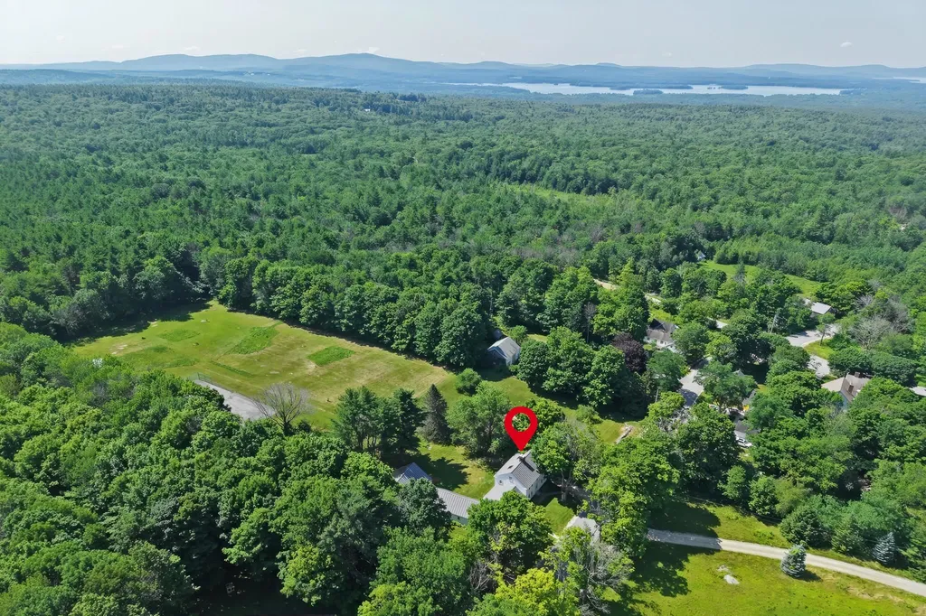 21 Trask Mountain Road Wolfeboro NH 03894