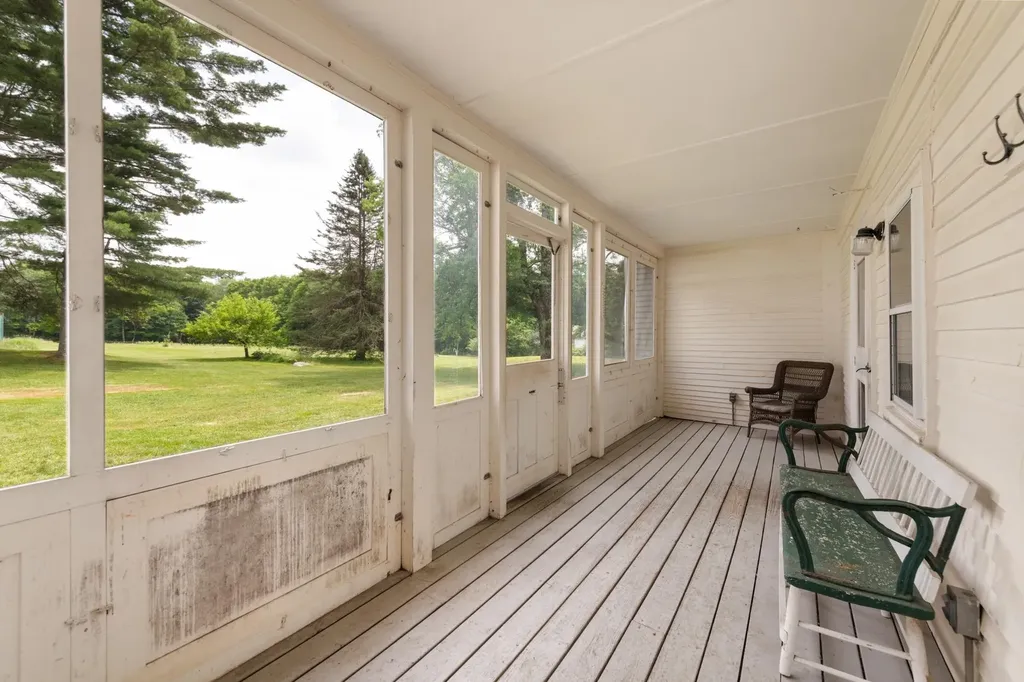 21 Trask Mountain Road Wolfeboro NH 03894