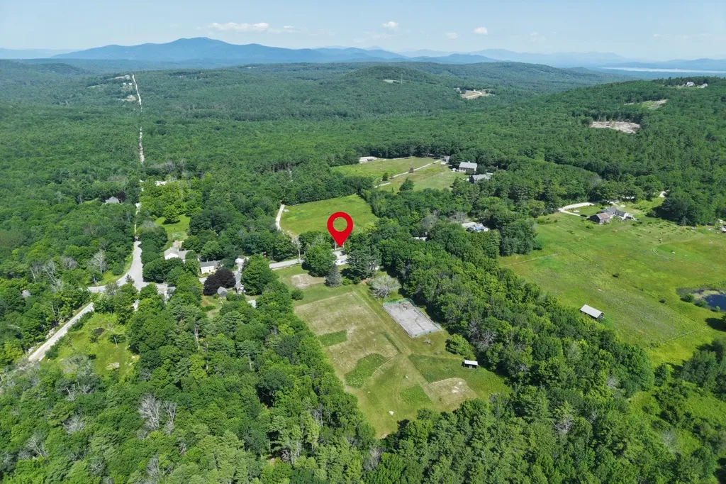 21 Trask Mountain Road Wolfeboro NH 03894