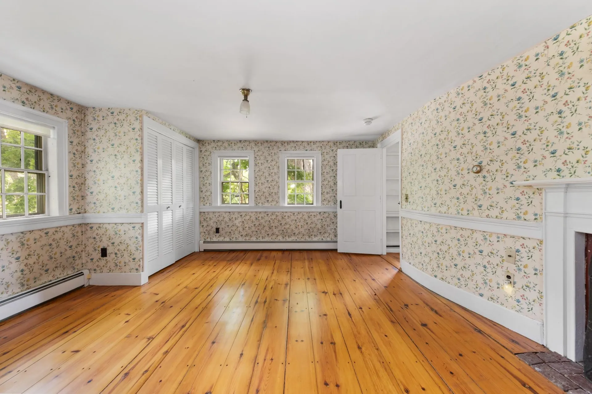 21 Trask Mountain Road Wolfeboro NH 03894