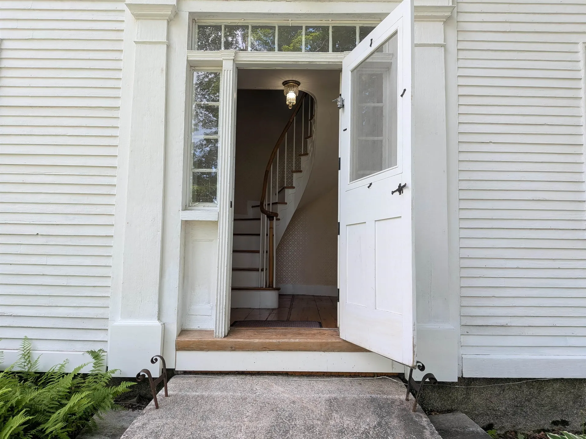 21 Trask Mountain Road Wolfeboro NH 03894