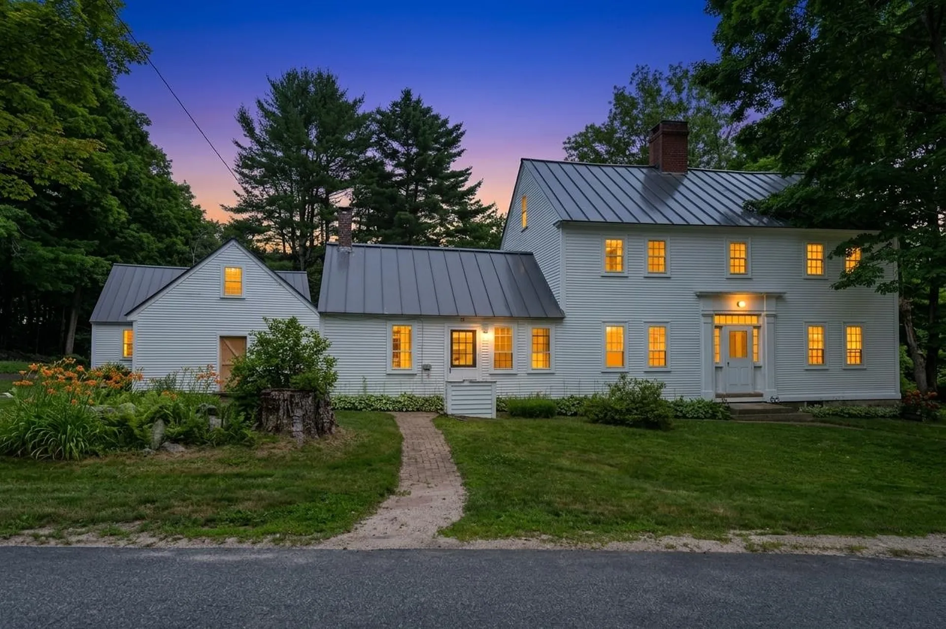 21 Trask Mountain Road Wolfeboro NH 03894