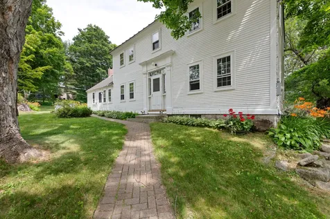 21 Trask Mountain Road Wolfeboro NH 03894
