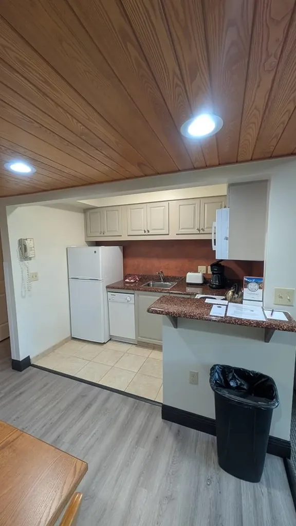 90 Loon Mountain Road Lincoln NH 03251