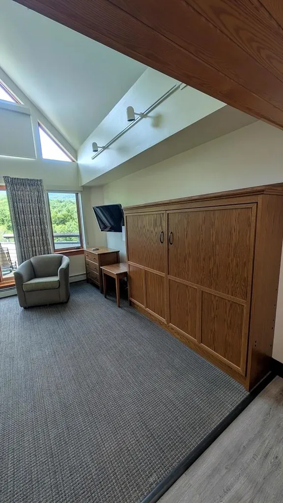 90 Loon Mountain Road Lincoln NH 03251
