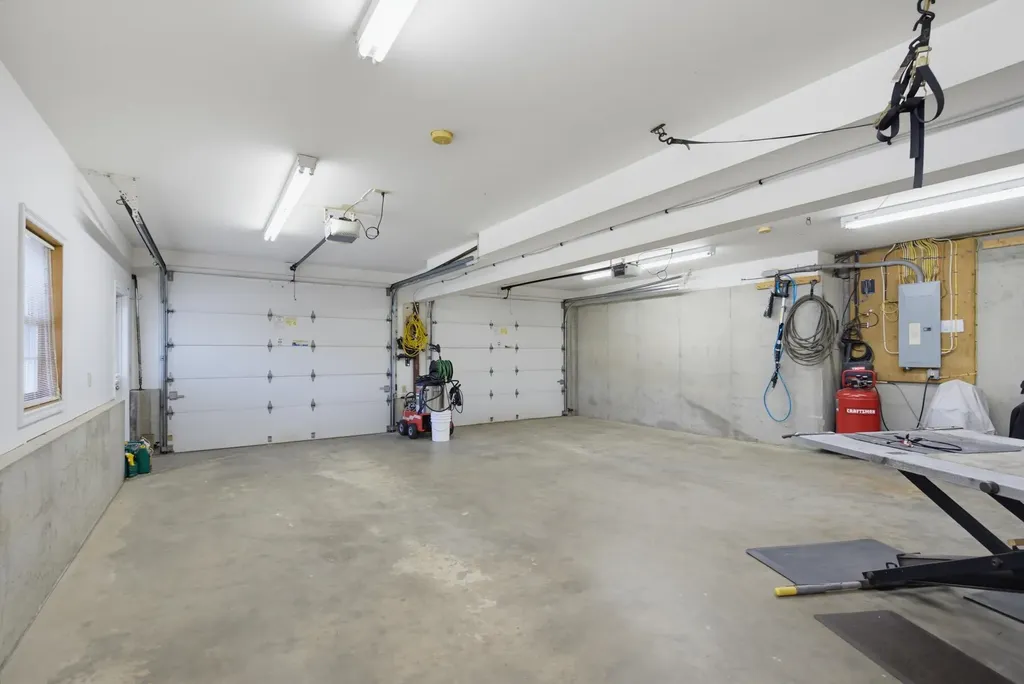 50 Range Road Pittsfield NH 03263