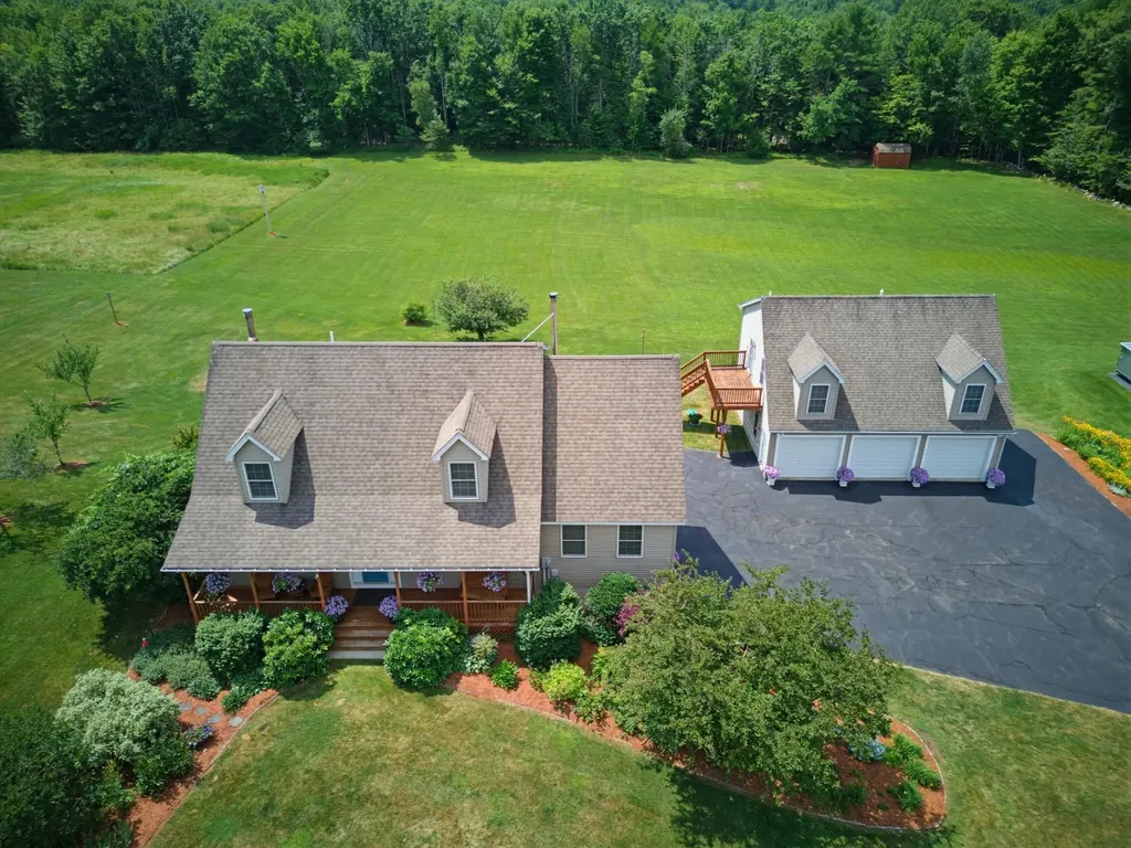 50 Range Road Pittsfield NH 03263