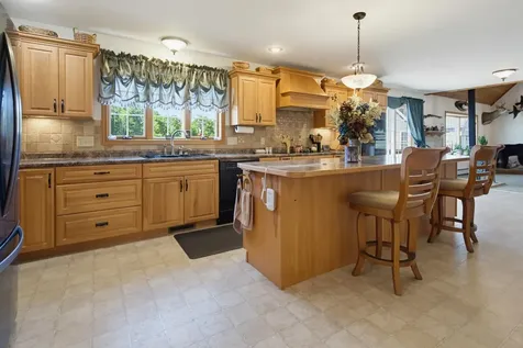 50 Range Road Pittsfield NH 03263