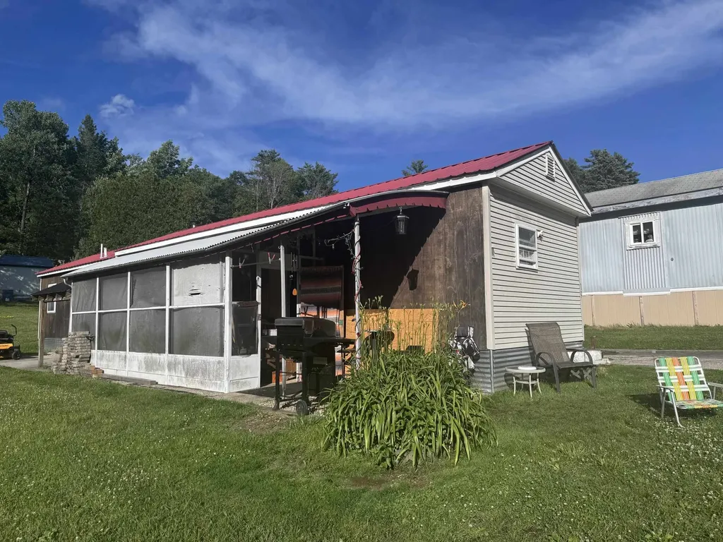 19 Childrens Way Jaffrey NH 03452