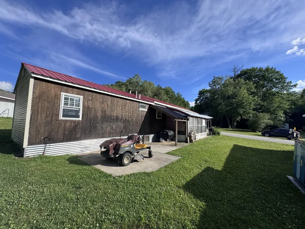 19 Childrens Way Jaffrey NH 03452