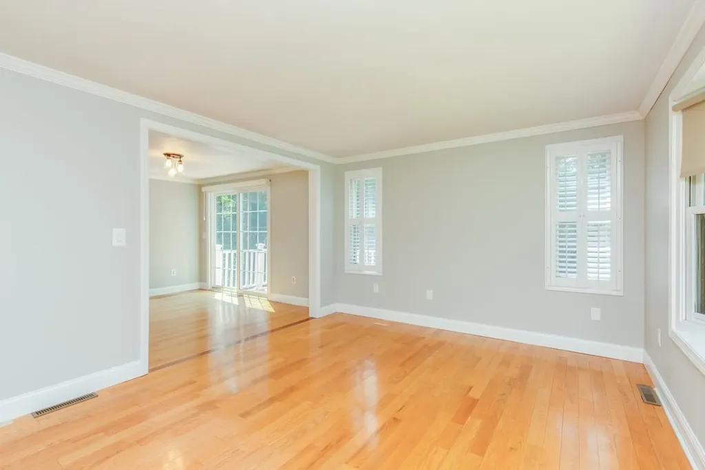 46 Cleveland Hill Road Brookline NH 03033