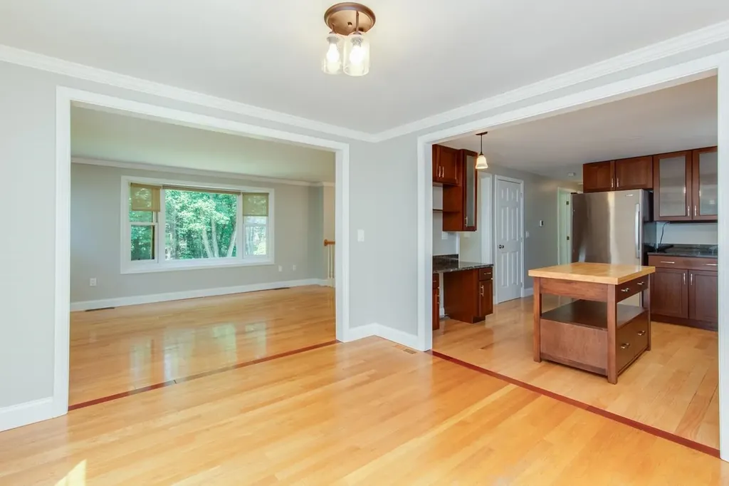 46 Cleveland Hill Road Brookline NH 03033