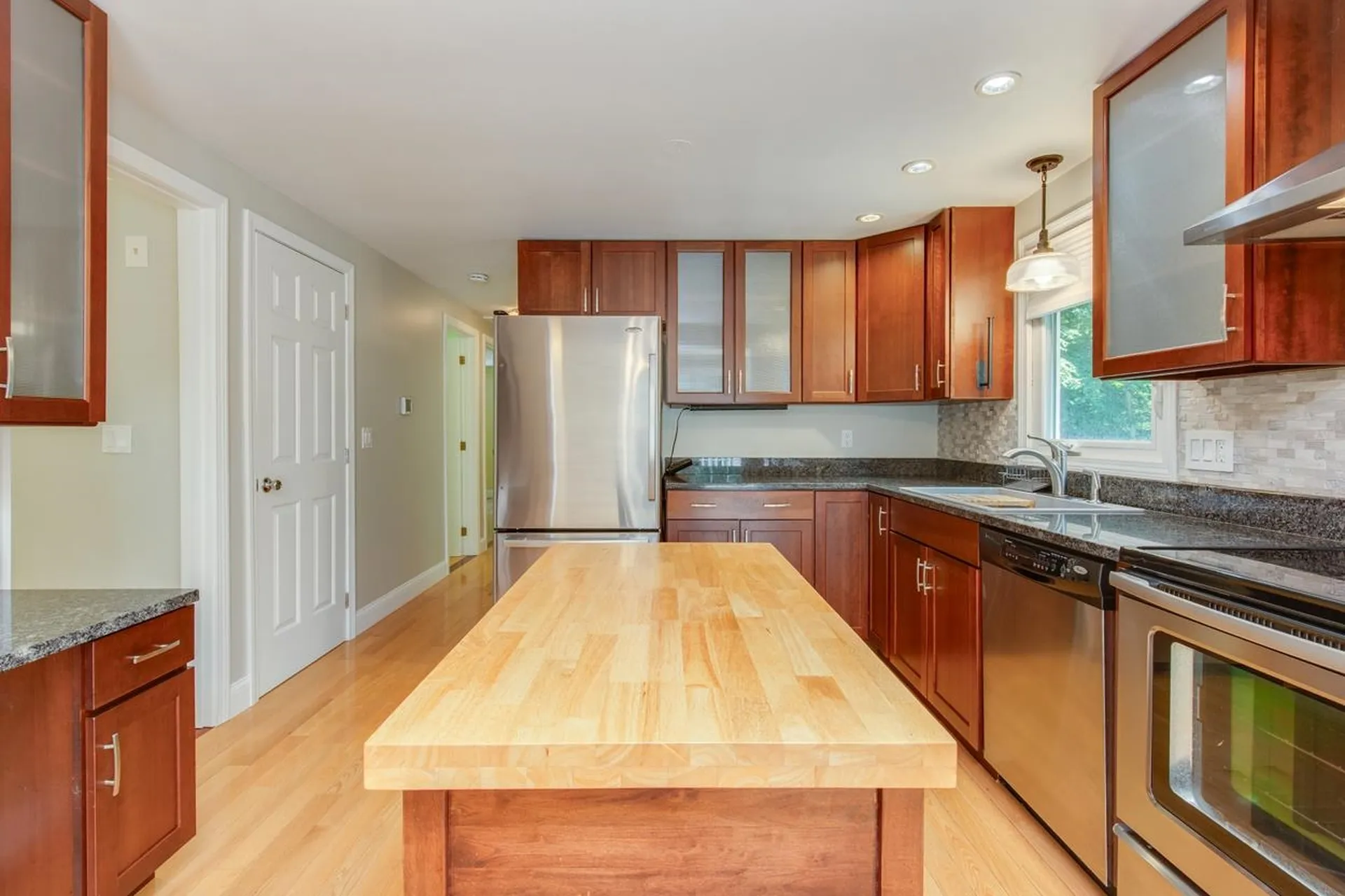 46 Cleveland Hill Road Brookline NH 03033