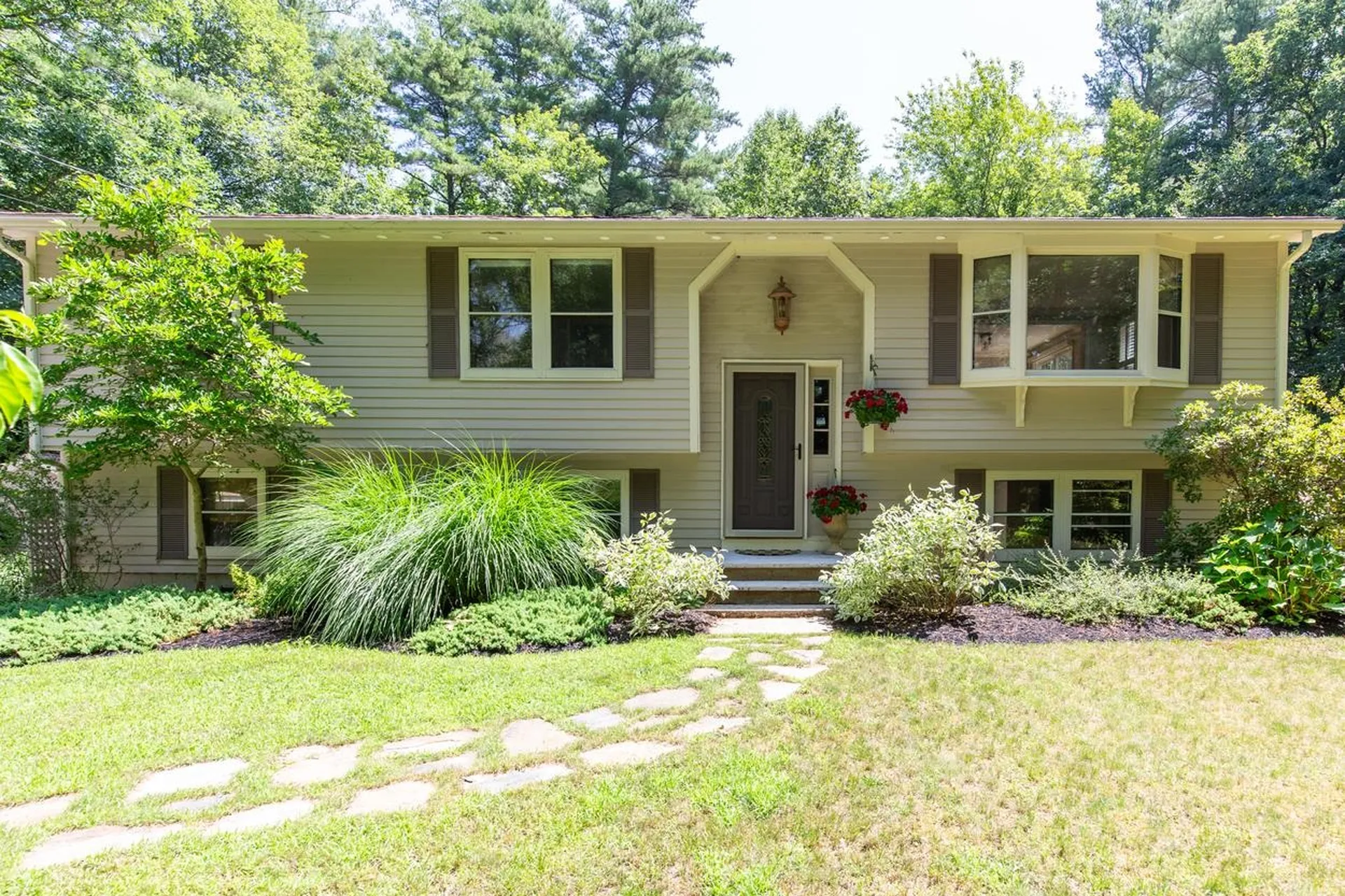 46 Cleveland Hill Road Brookline NH 03033