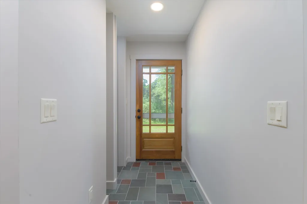 69 High Street Walpole NH 03608