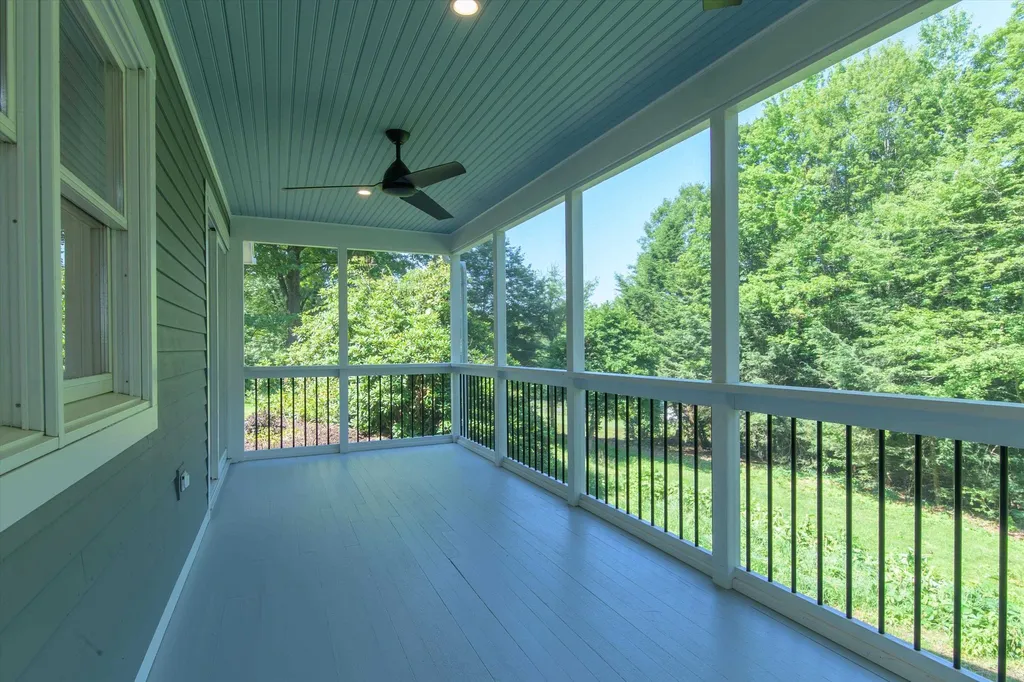 69 High Street Walpole NH 03608