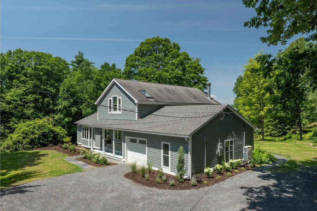 69 High Street Walpole NH 03608
