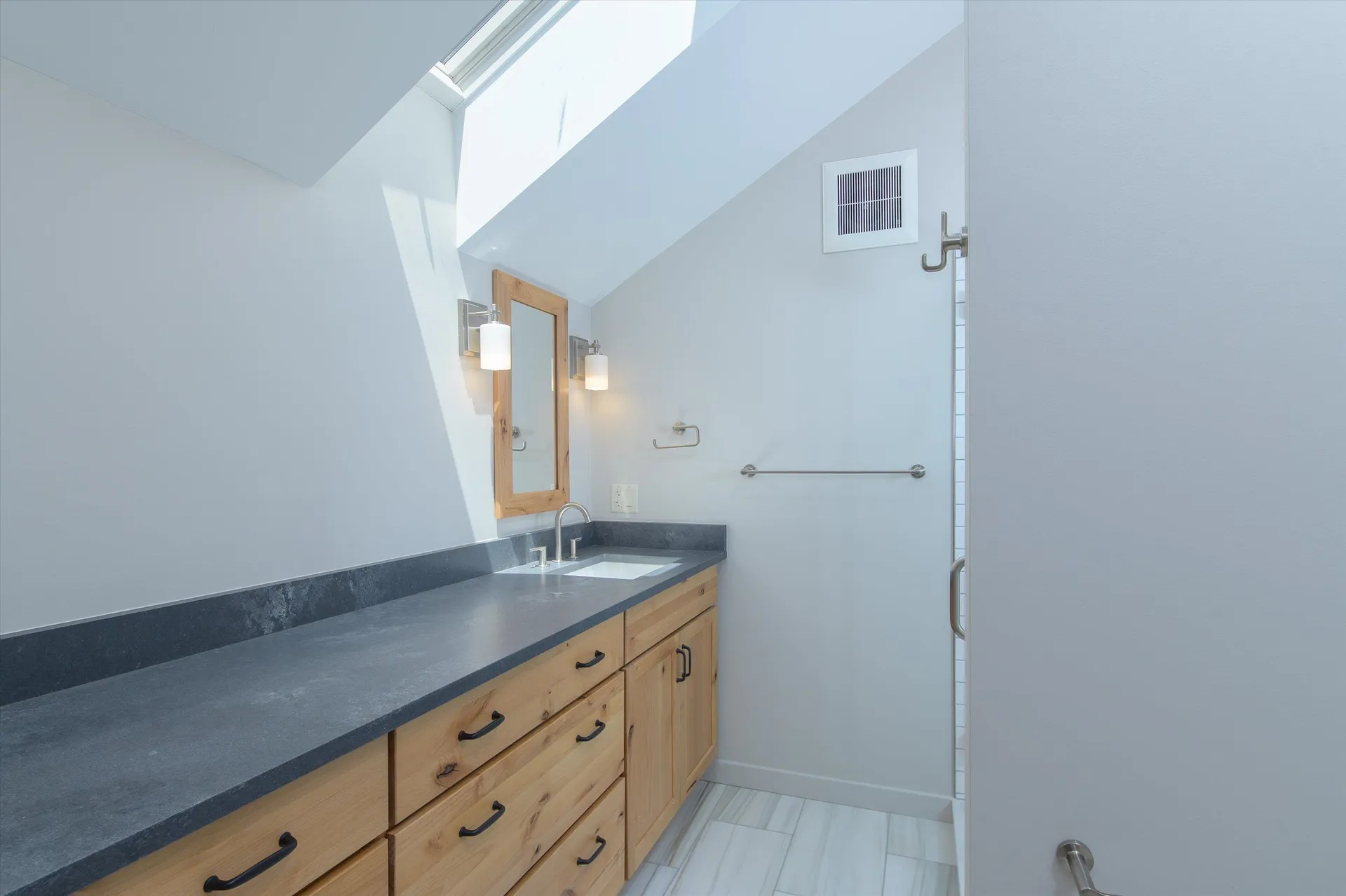 69 High Street Walpole NH 03608