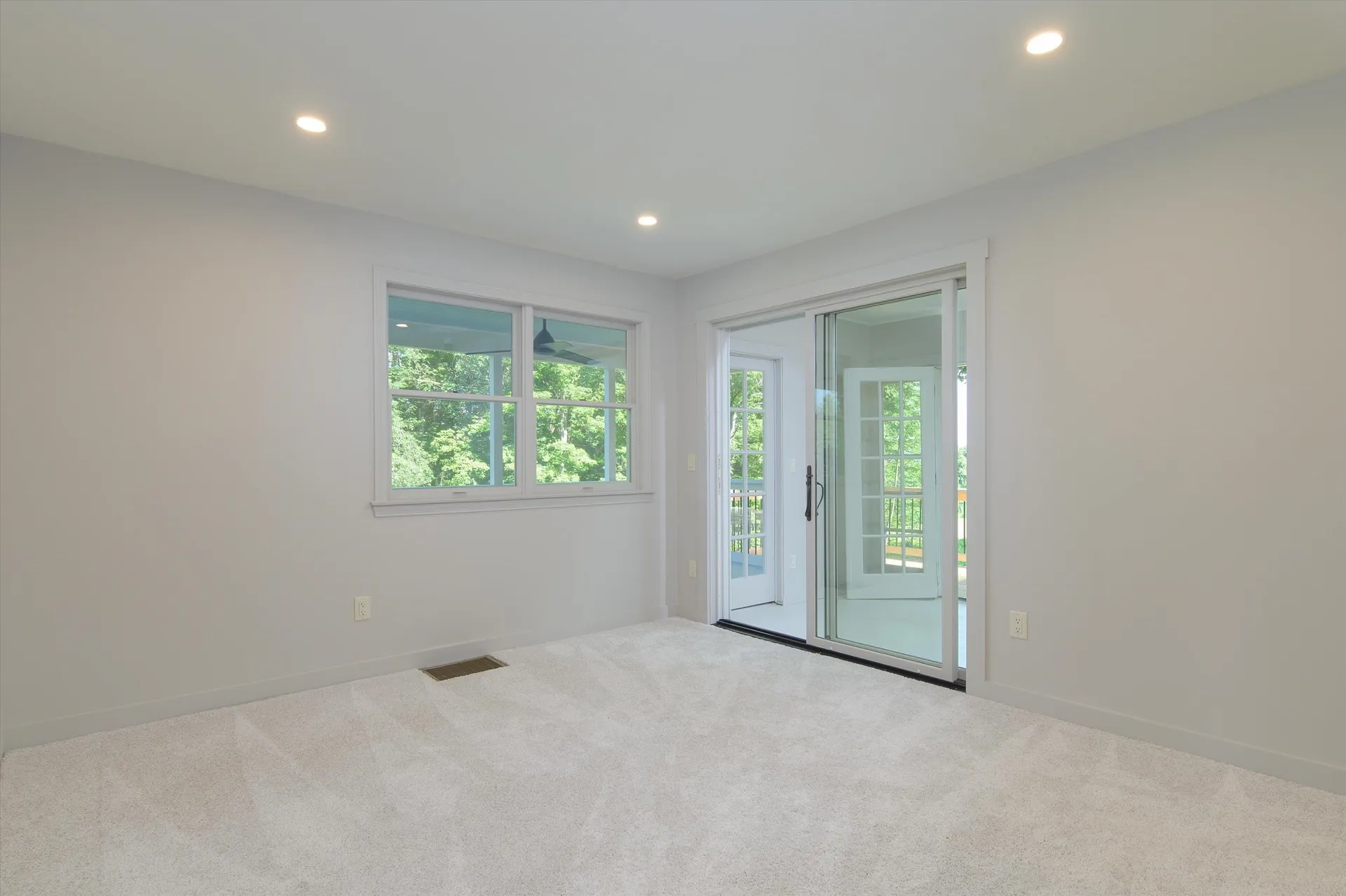 69 High Street Walpole NH 03608