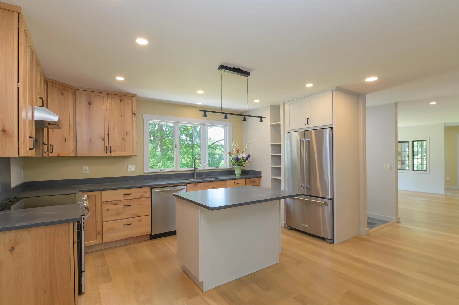 69 High Street Walpole NH 03608
