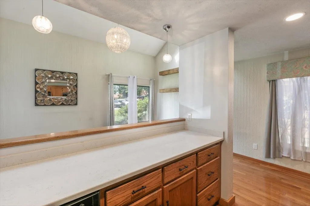 53 Clement Court Haverhill MA 01832