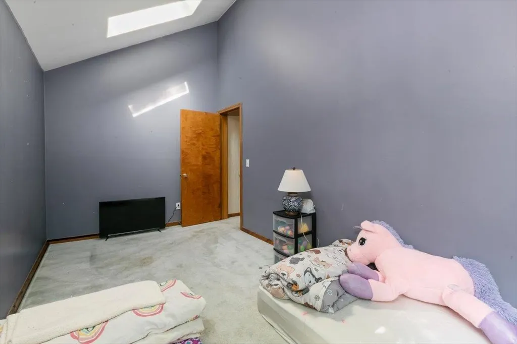 53 Clement Court Haverhill MA 01832
