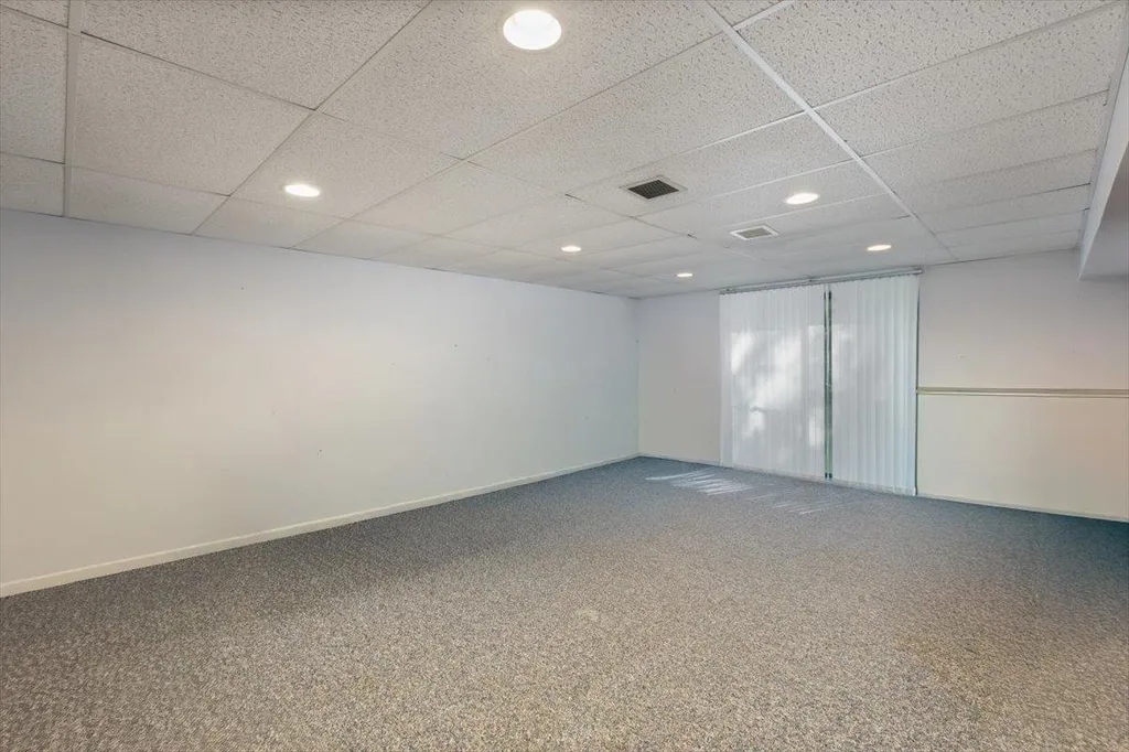 53 Clement Court Haverhill MA 01832