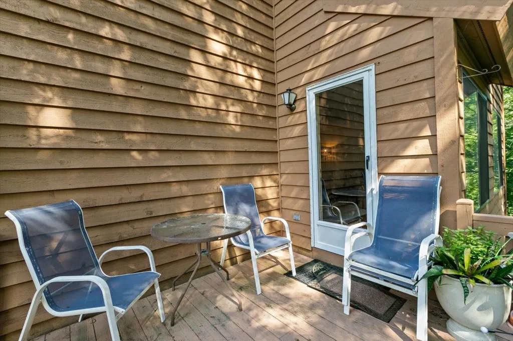 53 Clement Court Haverhill MA 01832