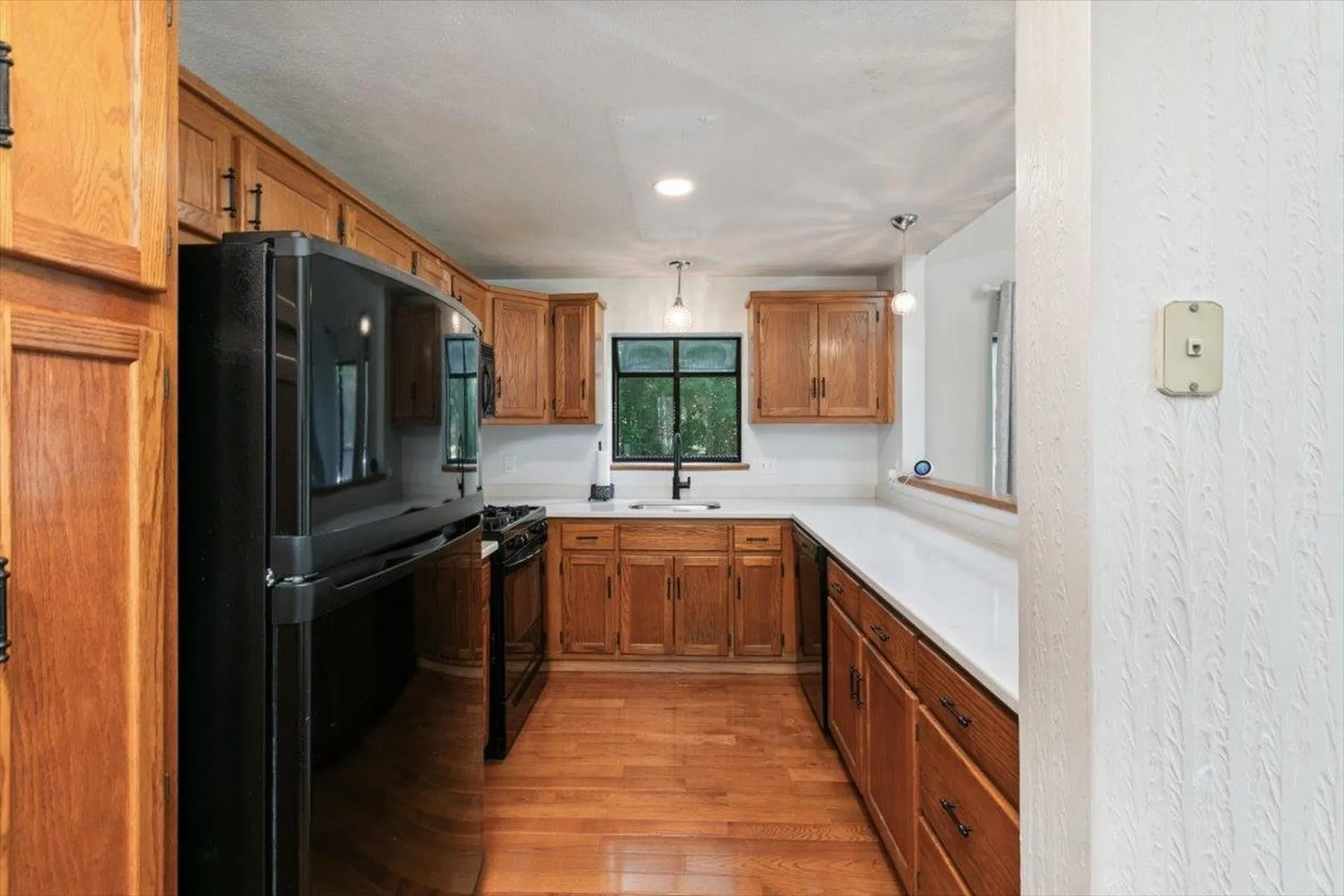 53 Clement Court Haverhill MA 01832