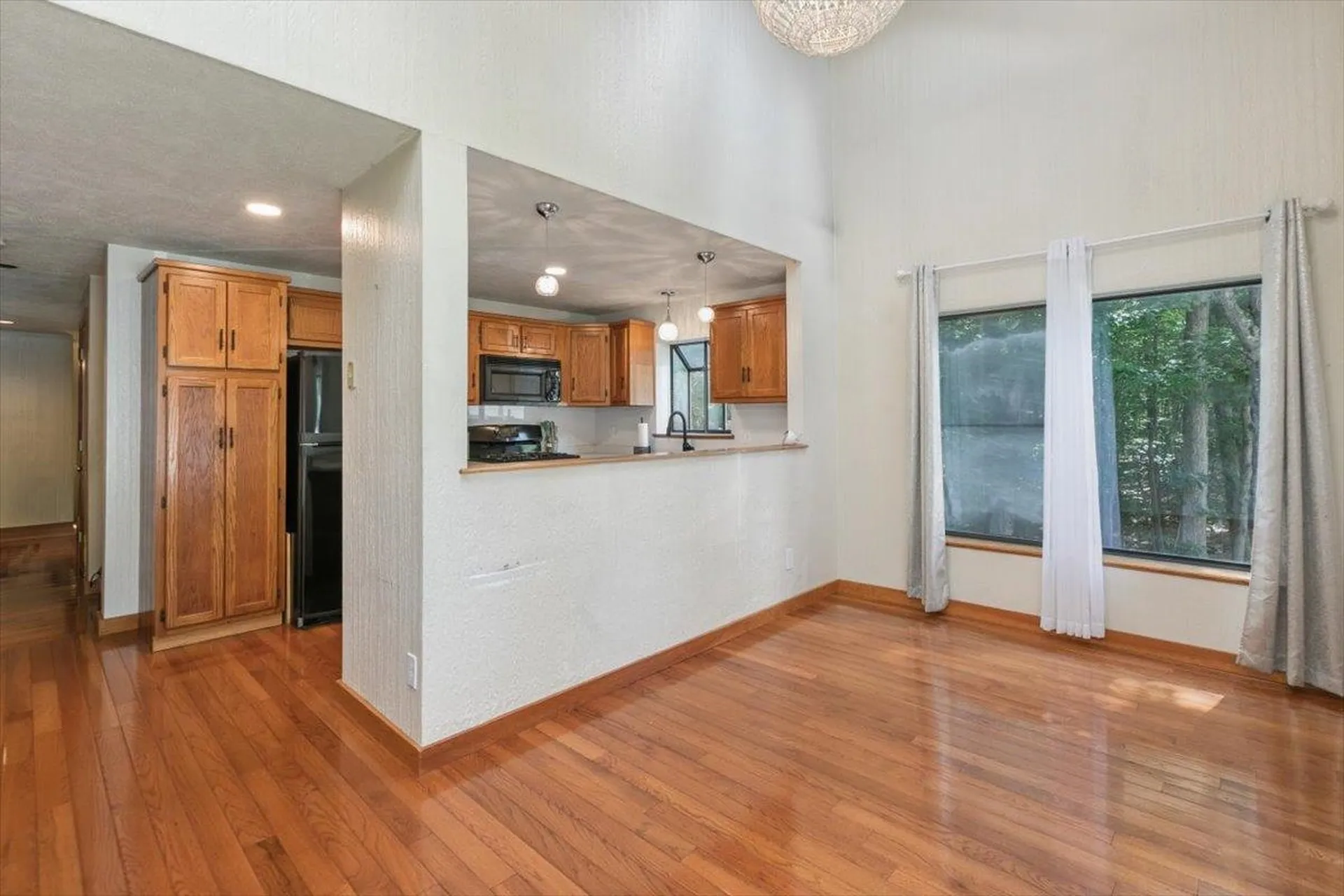 53 Clement Court Haverhill MA 01832