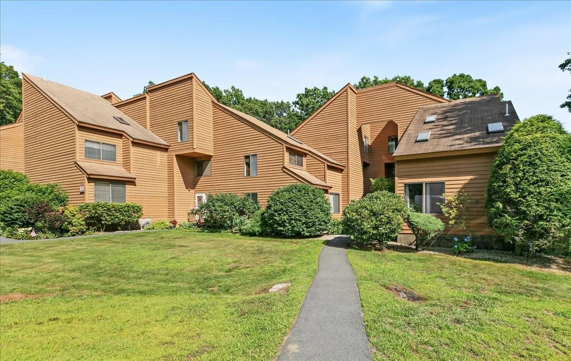 53 Clement Court Haverhill MA 01832