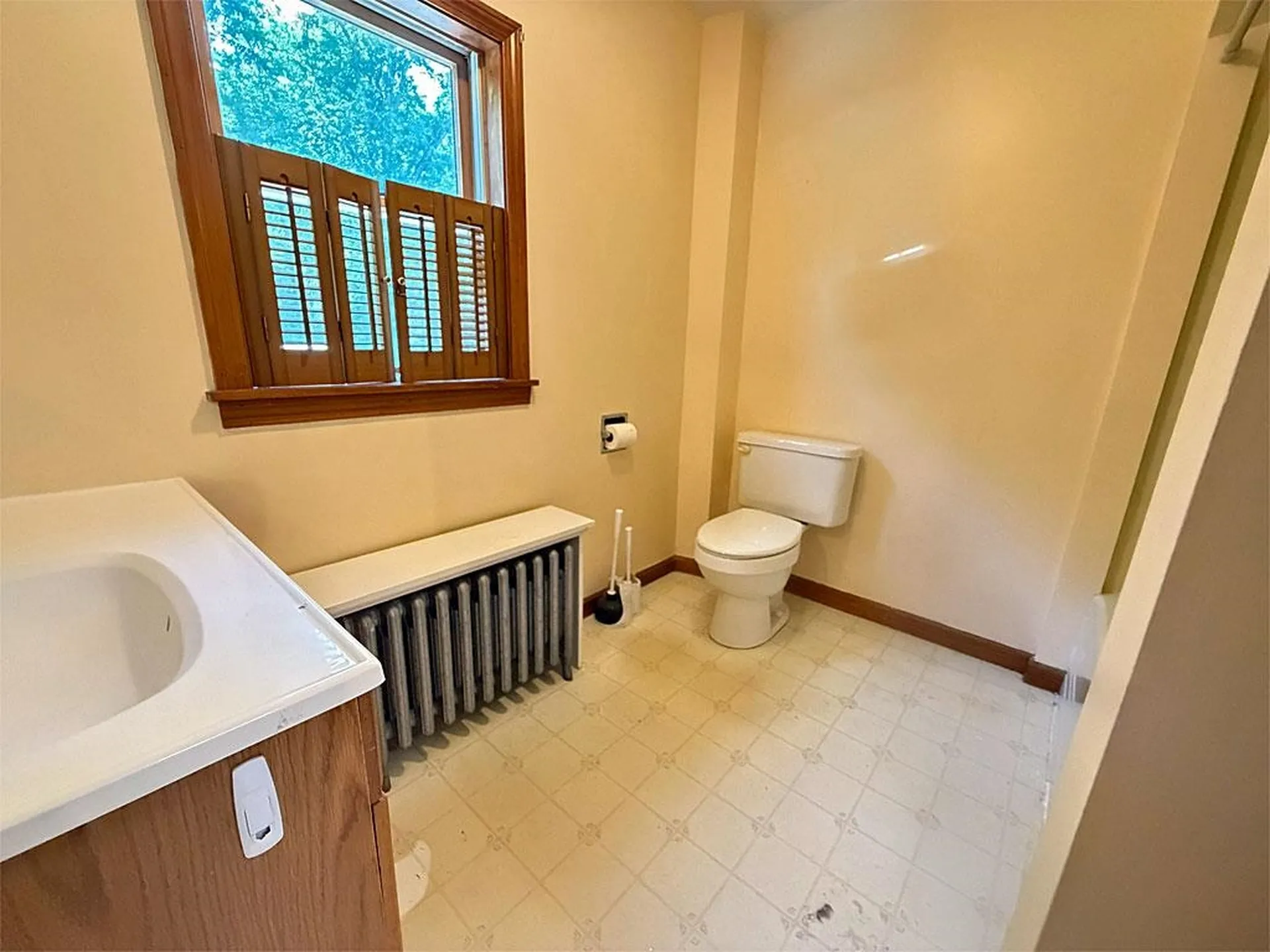 39 Cramton Avenue Rutland City VT 05701