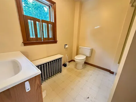 39 Cramton Avenue Rutland City VT 05701