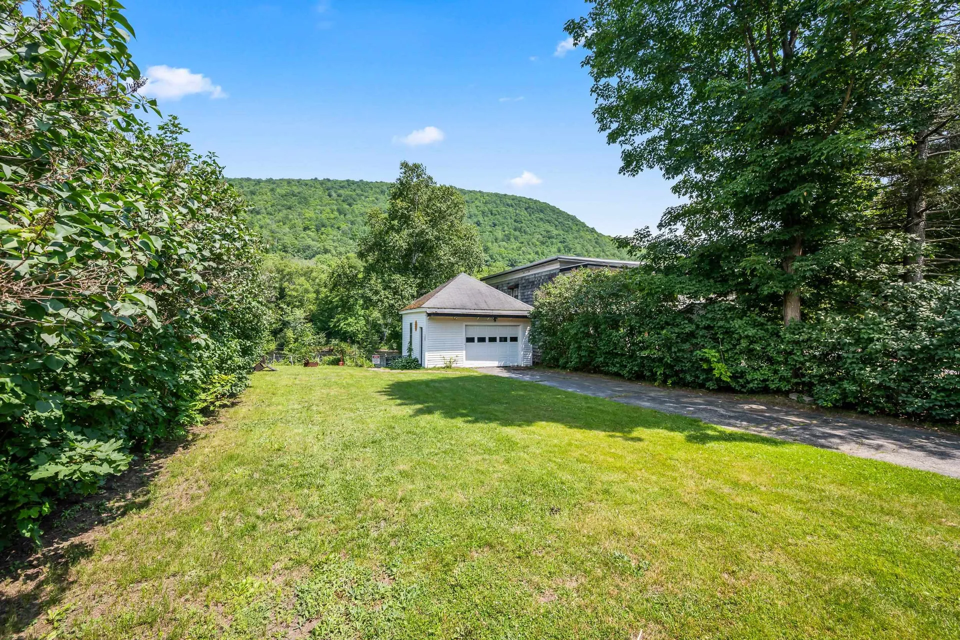 6 Cascade Flats Gorham NH 03581